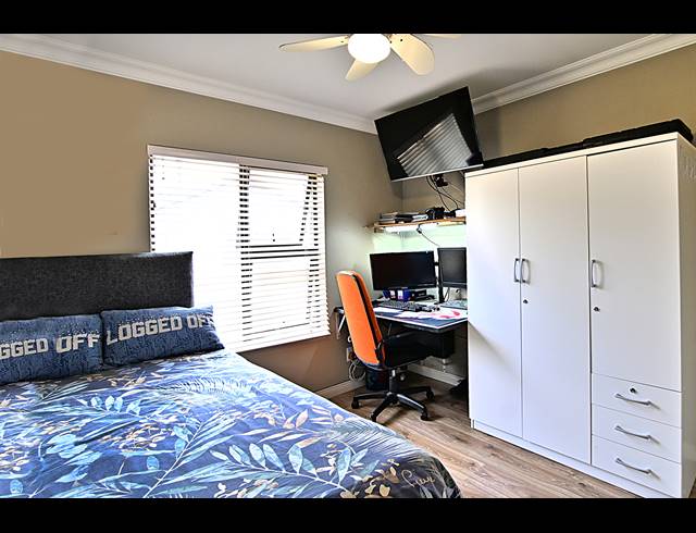 3 BEDROOM TOWNHOUSE FOR SALE IN KYALAMI HILLS